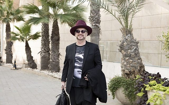 Culture Club's Boy George arrives in Tel Aviv ahead of his November 7 performance, his first in Israel in 30 years (Courtesy Orit Pnini) Culture Club's Boy George arrives in Tel Aviv ahead of his November 7 performance, his first in Israel in 30 years (Courtesy Orit Pnini)