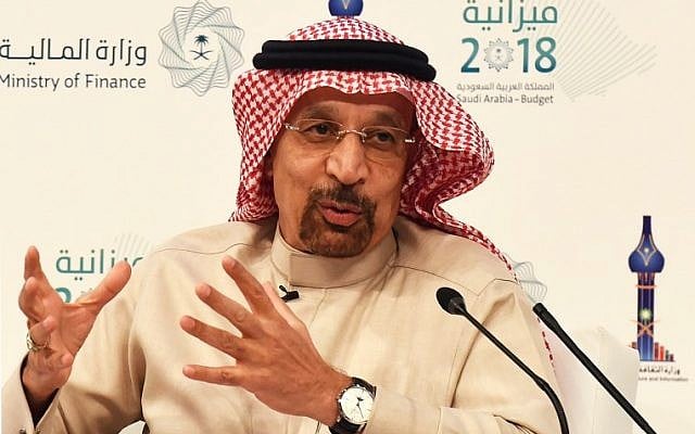 Saudi Arabia's Minister of Energy, Industry and Mineral Resources, Khalid Al-Falih speaks during a press conference in Riyadh, on December 20, 2017. (AFP PHOTO / FAYEZ NURELDINE) Saudi Arabia's Minister of Energy, Industry and Mineral Resources, Khalid Al-Falih speaks during a press conference in Riyadh, on December 20, 2017. (AFP PHOTO / FAYEZ NURELDINE)