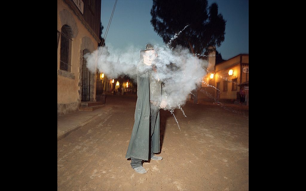 Shoot Out, Sioux City, Canary Islands, 2009 (Naomi Harris)