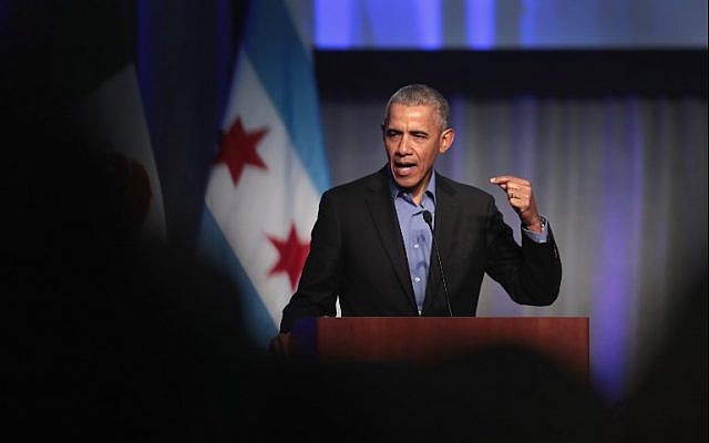 Former US president Barack Obama speaks to a gathering of more than 50 mayors and other guests during the North American Climate Summit in Chicago on December 5, 2017. (Scott Olson/Getty Images/AFP) Former US president Barack Obama speaks to a gathering of more than 50 mayors and other guests during the North American Climate Summit in Chicago on December 5, 2017. (Scott Olson/Getty Images/AFP)