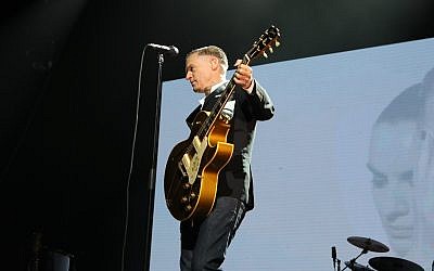 Bryan Adams performs in Tel Aviv on December 4, 2017. (Orit Pnini)
