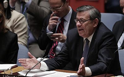 Rodolfo Nin Novoa, Foreign Minister of Uruguay, speaks during a Security Council meeting, September 21, 2016, at UN headquarters. (AP Photo/Julie Jacobson)