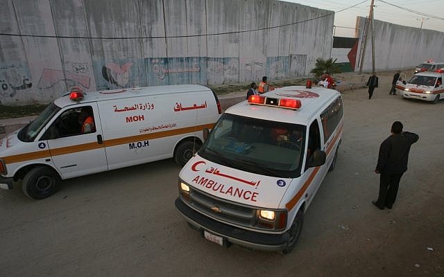Illustrative: Palestinian ambulances in Gaza waiting at the Rafah border crossing on January 10, 2008. (Abed Rahim Khatib/Flash
90/File) Illustrative: Palestinian ambulances in Gaza waiting at the Rafah border crossing on January 10, 2008. (Abed Rahim Khatib/Flash
90/File)