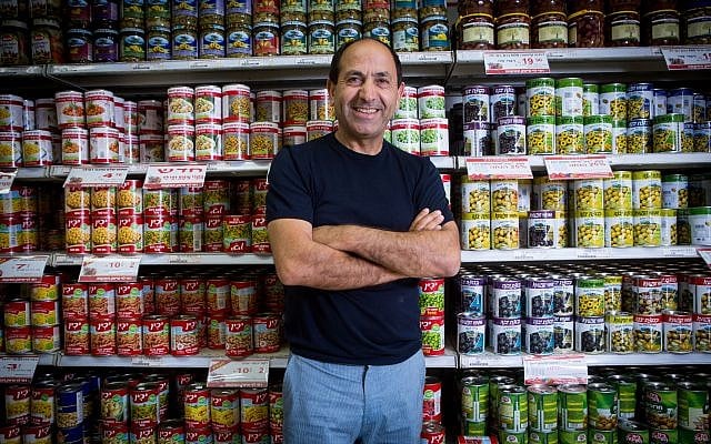 Portrait of Rami Levi taken in his supermarket in Jerusalem. on June 23, 2016. (Miriam Alster / FLASH90) Portrait of Rami Levi taken in his supermarket in Jerusalem. on June 23, 2016. (Miriam Alster / FLASH90)