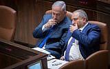 Prime Minister Benjamin Netanyahu (left) and Defense Minister Avigdor Liberman, at the Knesset on October 24, 2017. (Yonatan Sindel/ Flash90)