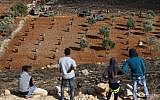 Palestinians clash with Israeli security forces following riots between Palestinians and a group of settlers traveling in the northern West Bank, on November 30, 2017. (Nasser Ishtayeh/Flash90)