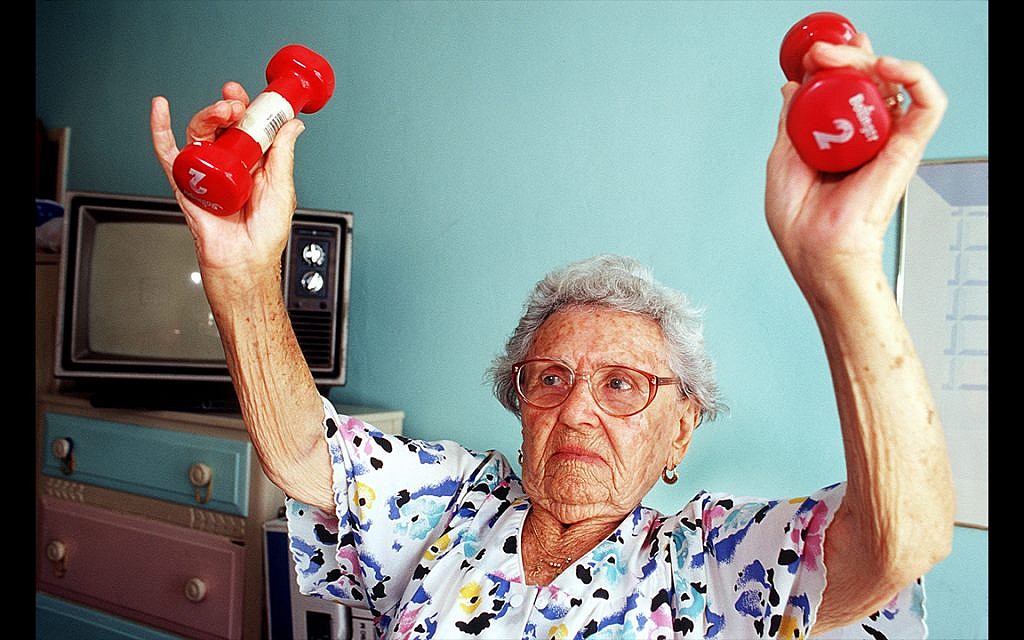 Ida Doing Exercises, Haddon Hall Hotel, Miami Beach, 1999 (Naomi Harris)