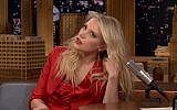 'Saturday Night Live' star Kate McKinnon doing an impersonation of Gal Gadot on 'The Tonight Show,' December 5, 2017. (Screen capture: YouTube)