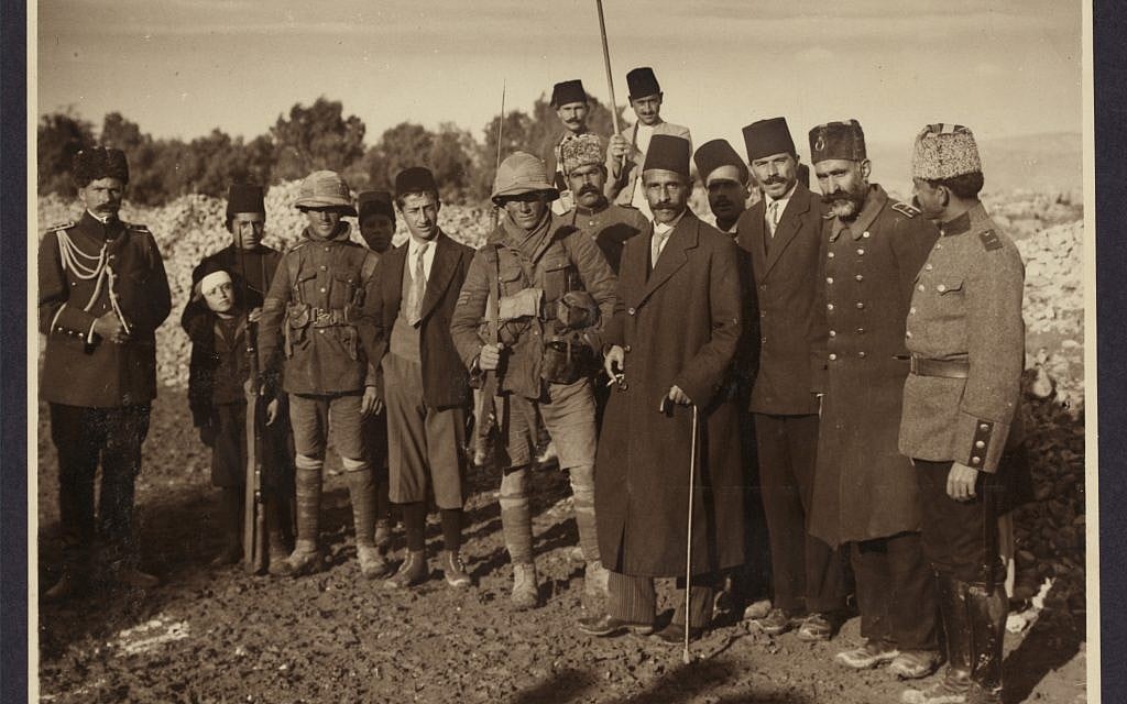 The surrender of Jerusalem, December 7, 1917 (Courtesy of the Library of Congress Prints and Photographs Division, Washington, DC)
