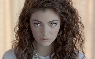 Pop singer Lorde (YouTube screenshot) Pop singer Lorde (YouTube screenshot)