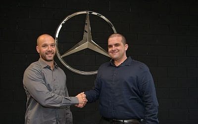 Mercedes Benz R&D Tel Aviv Head of Innovation Eyal Mayer (left) and BGU's Bengis Center for Entrepreneurship & Innovation Director Yossi Shavit (Courtesy)