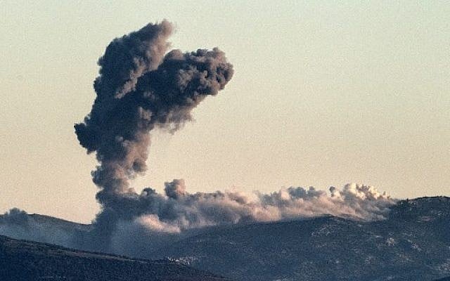 Smoke billows on the Syrian side of the border at Hassa near Hatay, southern Turkey on January 20, 2018 as Turkish jet fighters hit the People's Protection Units (YPG) positions. ( AFP PHOTO / BULENT KILIC) Smoke billows on the Syrian side of the border at Hassa near Hatay, southern Turkey on January 20, 2018 as Turkish jet fighters hit the People's Protection Units (YPG) positions. ( AFP PHOTO / BULENT KILIC)