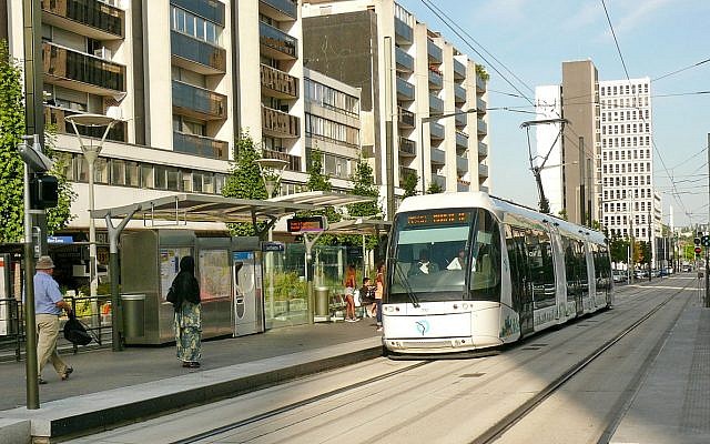 A street in Sarcelles, France, illustrative (CC BY-SA Claude Villetaneuse/Wikipedia) A street in Sarcelles, France, illustrative (CC BY-SA Claude Villetaneuse/Wikipedia)