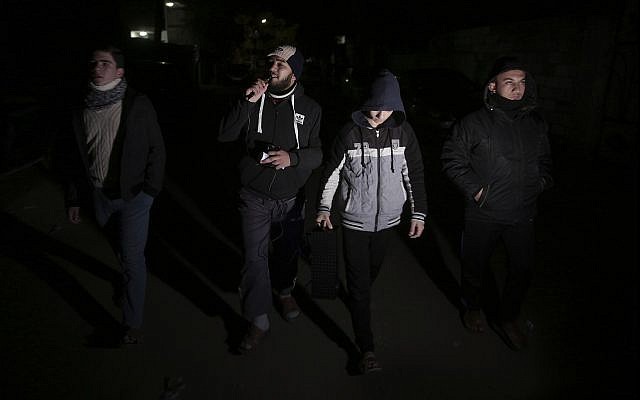 In this photo from January 3, 2018, Palestinians use loudspeakers to call people to wake up for the dawn prayer, in Gaza City. (AP Photo/Khalil Hamra) In this photo from January 3, 2018, Palestinians use loudspeakers to call people to wake up for the dawn prayer, in Gaza City. (AP Photo/Khalil Hamra)
