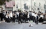 Illustrative. Ultra-Orthodox Israelis take part in a violent protest in Jerusalem's Mea Shearim neighborhood on June 27, 2009. (Uri Lenz/Flash90)