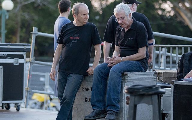 Gidi Gov, right, ahead of a concert in Tel Aviv 2013. Moshe Shai/Flash 90)