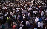African migrants take part in a protest in Tel Aviv on June 10, 2017. (Tomer Neuberg/Flash90)