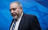 Defense Minister Avigdor Liberman arrives at the weekly cabinet meeting at the Prime Minister's Office in Jerusalem on December 31, 2017. (Hadas Parush/Flash90)