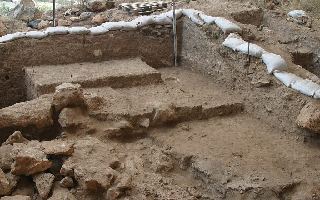 Excavated area of Misliya cave, where a jawbone complete with teeth was discovered dating to 177,000-194,000 years ago. (Mina Weinstein-Evron, Haifa University)