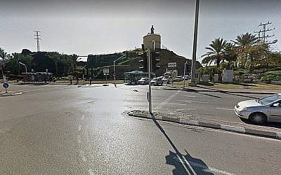 Illustrative image of HaSira Interchange on Route 2, near Herzliya. (Google maps)