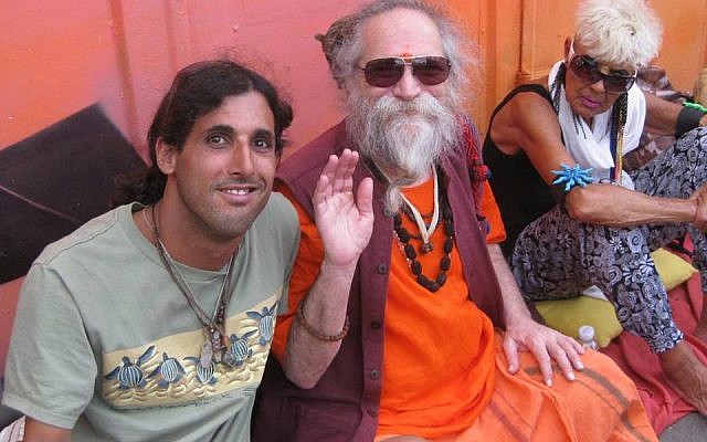 Israeli traveler Matan Orgad, left, who died while hiking in India, December 2017. (Facebook) Israeli traveler Matan Orgad, left, who died while hiking in India, December 2017. (Facebook)