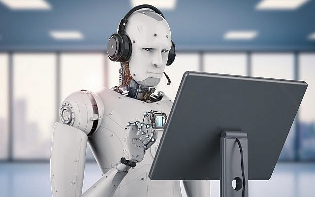 Robot working with headsets and monitor (PhonlamaiPhoto, iStock by Getty Images)