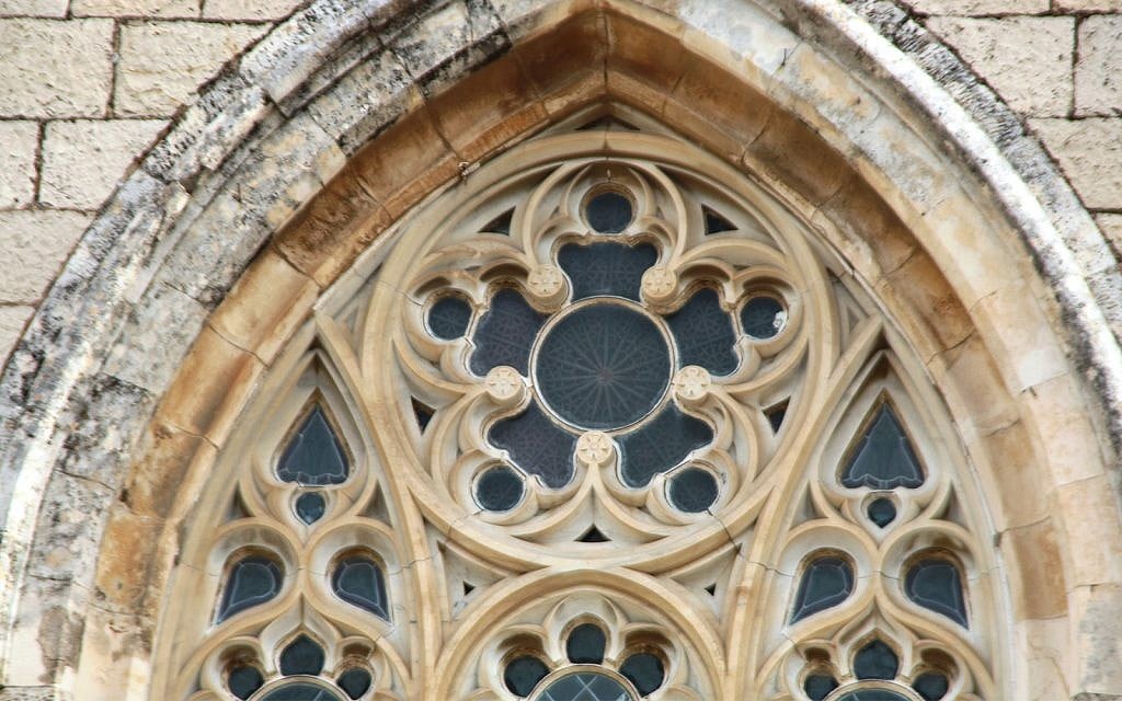 Carved stone-and-marble lace adorns St. George's Cathedral. (Shmuel Bar-Am)