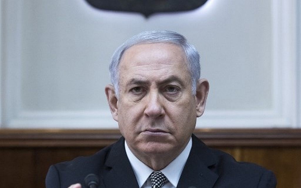 Prime Minister Benjamin Netanyahu chairs the weekly cabinet meeting at his Jerusalem office on February 4, 2018. (AFP Photo/Pool/Jim Hollander)