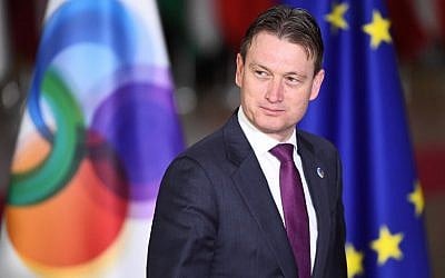 Dutch Foreign Minister Halbe Zijlstra arrives for an EU Eastern Partnership summit at the European Council in Brussels, November 24, 2017. (AFP Photo/Emmanuel Dunand)