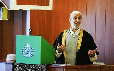Imam Salmann Tamimi addresses the congregation at the Reykjavík Mosque  in Iceland during Friday midday prayers, February 23, 2018.  (AP Photos/Egill Bjarnason)