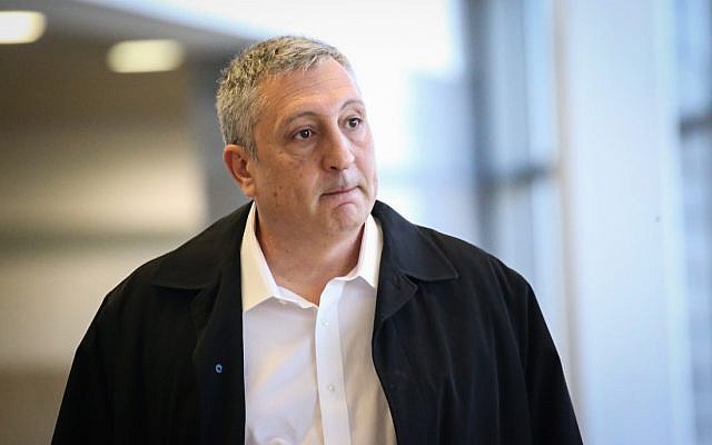 Former prime minister's spokesman Nir Hefetz at the Herzliya Magistrate's Court for a libel suit against him and other associates of the prime minister on December 26, 2017. (Flash90) Former prime minister's spokesman Nir Hefetz at the Herzliya Magistrate's Court for a libel suit against him and other associates of the prime minister on December 26, 2017. (Flash90)