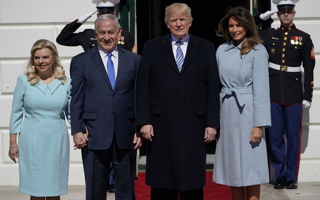 Prime Minister Benjamin Netanyahu and his wife, Sara (left), stand alongside US President Donald Trump and First Lady Melania Trump (right) before a meeting at the White House on March 5, 2018. (AFP Photo/Mandel Ngan)