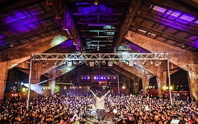 Koolulam event in Haifa, February 2018. (Koolulam/Facebook)