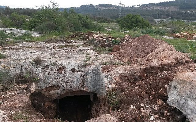 Destruction in a 2,000-year-old Galilee Roman village and opening of the burial cave exposed by a backhoe. (Nir Distelfeld, Israel Antiquities Authority) Destruction in a 2,000-year-old Galilee Roman village and opening of the burial cave exposed by a backhoe. (Nir Distelfeld, Israel Antiquities Authority)