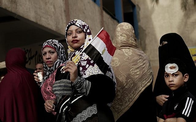 Voters at a polling station during the presidential in Cairo, Egypt, March 27, 2018. (AP Photo/Nariman El-Mofty) Voters at a polling station during the presidential in Cairo, Egypt, March 27, 2018. (AP Photo/Nariman El-Mofty)