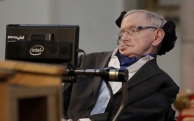 Britain's Professor Stephen Hawking receives the Honorary Freedom of the City of London during a ceremony at the Guildhall in the City of London, March 6, 2017. (AP Photo/Matt Dunham, file)