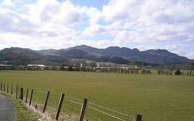 The Cultybraggan Camp as seen fro the end of the road. (CC/SA/2.0/Andrew Scobie)