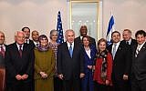 Prime Minister Benjamin Netanyahu (center) poses with a congressional delegation led by House Democratic Leader Nancy Pelosi, March 26, 2018 (Kobi Gideon/GPO)