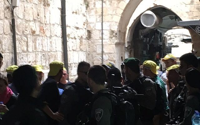 Security forces at the scene of a stabbing attack in the Old City of Jerusalem on March 18, 2018. (Ir Amim)