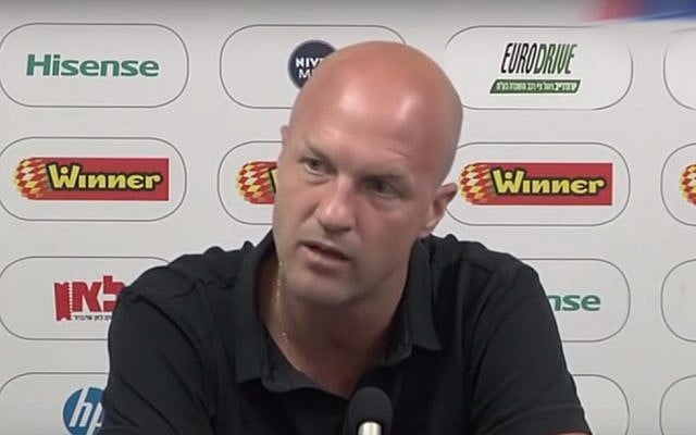 Jordi Cruyff, the Dutch boss of Maccabi Tel Aviv, who is to step down at the end of the current season, March 2018. (YouTube screenshot) Jordi Cruyff, the Dutch boss of Maccabi Tel Aviv, who is to step down at the end of the current season, March 2018. (YouTube screenshot)
