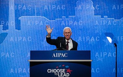 AIPAC President Mort Fridman addressing participants at the AIPAC Policy Conference in Washington, DC, on March 4, 2018. (AIPAC via JTA)