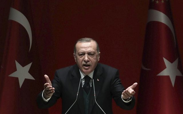 Turkish President Recep Tayyip Erdogan makes a speech during Turkey's ruling Justice and Development (AK) Partys provincial chairmen meeting at the party headquarters in Ankara on March 30, 2018. (ADEM ALTAN/AFP) Turkish President Recep Tayyip Erdogan makes a speech during Turkey's ruling Justice and Development (AK) Partys provincial chairmen meeting at the party headquarters in Ankara on March 30, 2018. (ADEM ALTAN/AFP)