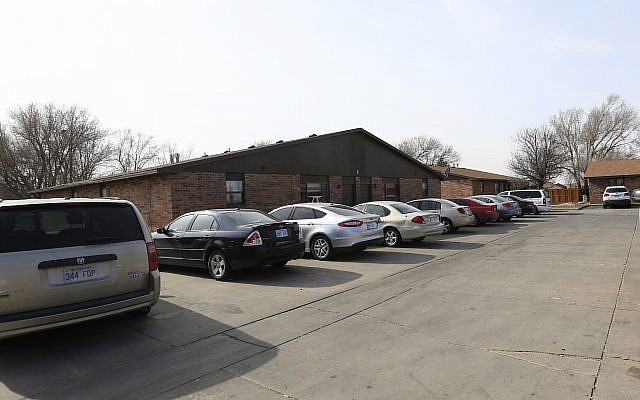 This February 3, 2017 photograph show an apartment complex in Garden City, Kansas where 120 Somali immigrants live. (AP Photo/Orlin Wagner) This February 3, 2017 photograph show an apartment complex in Garden City, Kansas where 120 Somali immigrants live. (AP Photo/Orlin Wagner)