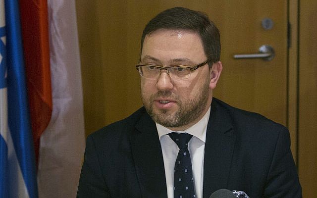 Deputy Foreign Minister of Poland Bartosz Cichocki, speaks during a meeting at the Foreign Ministry in Jerusalem, March 1, 2018. (Sebastian Scheiner/AP Deputy Foreign Minister of Poland Bartosz Cichocki, speaks during a meeting at the Foreign Ministry in Jerusalem, March 1, 2018. (Sebastian Scheiner/AP
