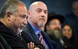 Defense Minister Avigdor Liberman visits at a new Army center in Katzrin, Northern Israel, April 10, 2018. (Meir Vaknin/Flash90)