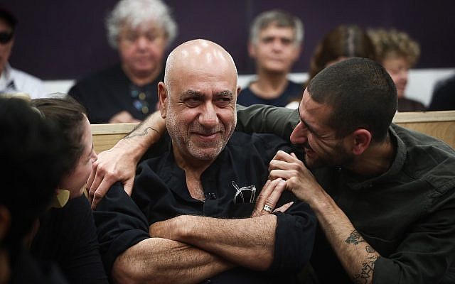 Former Jerusalem District Commander, Nissan 'Niso' Shaham, sits at the courtroom of the Tel Aviv District court on April 24, 2018, as he arrives to hear his verdict. (Miriam Alster/Flash90) Former Jerusalem District Commander, Nissan 'Niso' Shaham, sits at the courtroom of the Tel Aviv District court on April 24, 2018, as he arrives to hear his verdict. (Miriam Alster/Flash90)