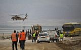 A military helicopter searches for missing hikers near the Dead Sea, southern Israel, April 26, 2018 (Hadas Parush/Flash90)