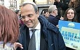 Felix Klein, the German government's first-ever special envoy to the Jewish community, at the 'Berlin wears a kippah' protest, April 25, 2018 (courtesy BMI)