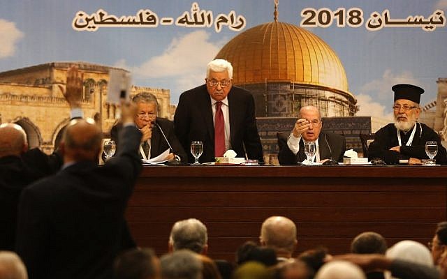Palestinian Authority Mahmoud Abbas (C) chairs a Palestinian National Council meeting in Ramallah on April 30, 2018.
(AFP PHOTO / ABBAS MOMANI) Palestinian Authority Mahmoud Abbas (C) chairs a Palestinian National Council meeting in Ramallah on April 30, 2018.
(AFP PHOTO / ABBAS MOMANI)