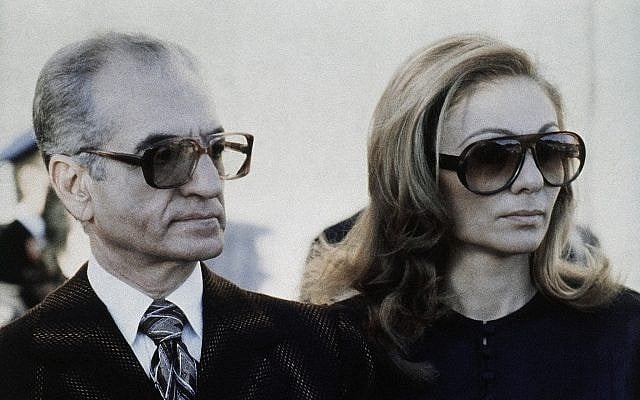 The Shah of Iran Mohammad Reza Pahlavi and wife Empress Farah Pahlavi of Iran during a visit to Aswan, Egypt in 1979. (AP Photo/Bill Foley)